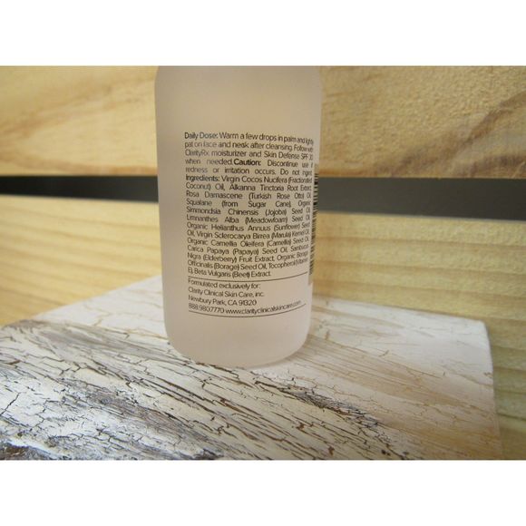 ClarityRx 4 Glimmer of Hope Shimmering Face Oil 30ml - Picture 4 of 4